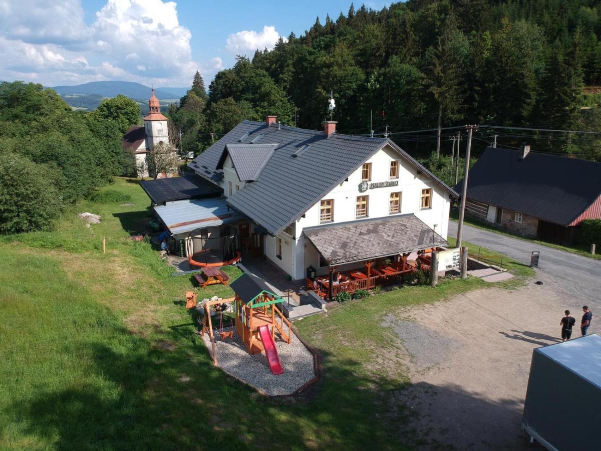 Penzion Stvanice Staré Město Exterior foto